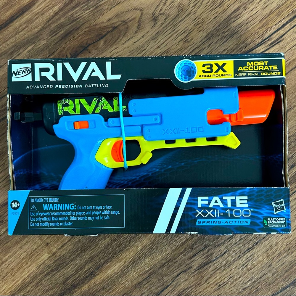 NERF Rival Fate XXII-100 Blaster- NWT